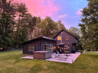 Beautiful Charming Cottage 4 min from Woodstock - 9