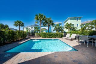 Private Pool! Big and Stylish House! - 4