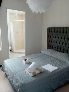 Exclusiva Casa con Alberca - Bata - 1