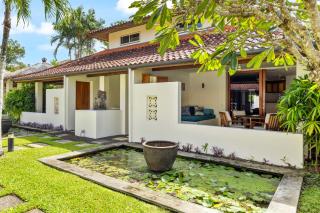 Surya Beachfront Villa - 0