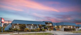Amaroo Motel Tumuts Best Accommodation - Tumut - 6