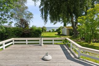 Cozy Summer House With Full Sea View - Strøby - 5