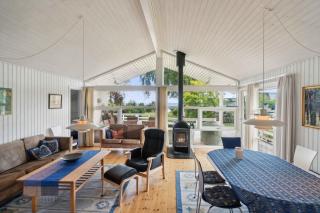 Cozy Summer House With Full Sea View - Strøby - 4