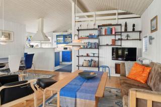 Cozy Summer House With Full Sea View - Strøby - 3