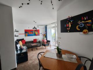 Art Gallery House with a small relaxing pool - Crikvenica - 6