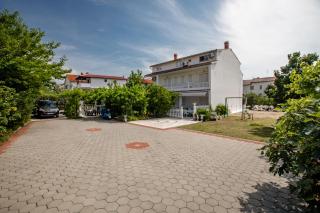 Rab Retreat - 3 Bedroom Apartment - 8