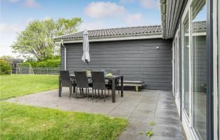 4 Bedroom Nice Home In Slagelse - Slagelse - 1