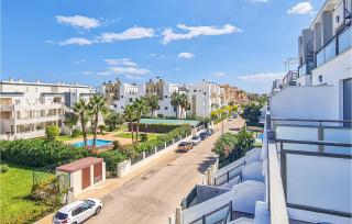 2 Bedroom Lovely Apartment In Oliva - Oliva - 5