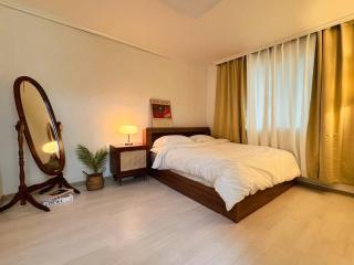 Haebangchon Itaewon 3 Bedroom Apartment - Seoul - 6