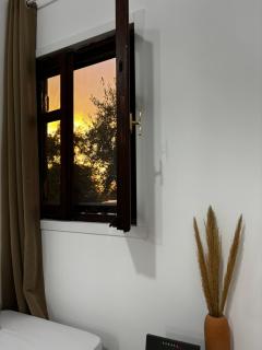 Stella's Olive Tree House - Adelianos Kampos - 8