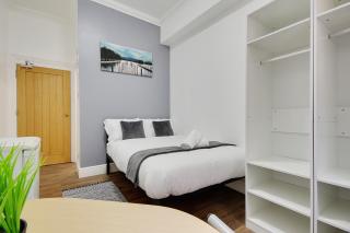 Bonnington Beach - 0