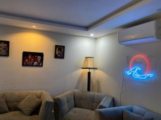 Luxury Apartment II Spacious and Private - Lahore - 3