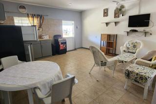 Veeris Apartments - 0