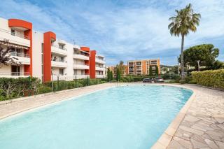 Relax Garden, Swimming pool in French Riviera - Cagnes-sur-Mer - 3