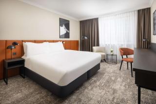 Hilton Düsseldorf - Düsseldorf - 7