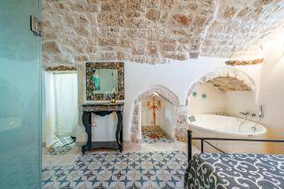 Donna Alfa Suite by Rentbeat - 2