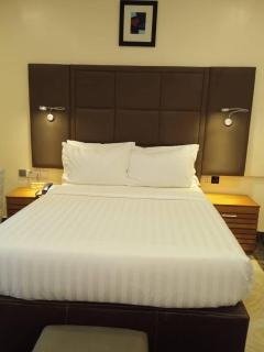 Mulligan Hotel - 4