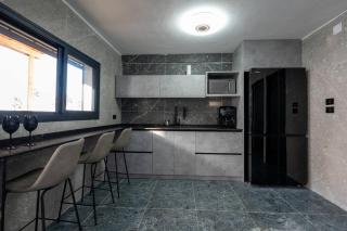 מבנים בים 75-26 Suites at sea - 2