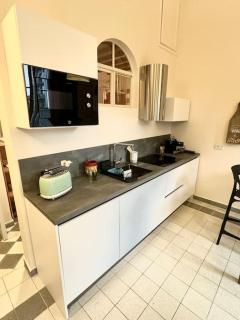 The Nest Near The Leaning tower - 2