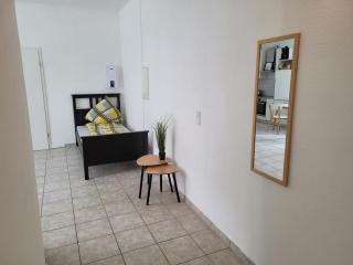 Gemütliche 2,5 Zimmer Wohnung ruhige und Zentrale Lage, FREE Parking - Albstadt - 5