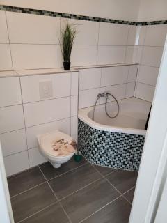 Gemütliche 2,5 Zimmer Wohnung ruhige und Zentrale Lage, FREE Parking - Albstadt - 2