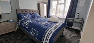 Rowan Crescent's Luxury Stay-In 3 - Streatham Vale - 1