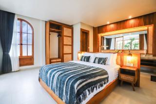 Beyond Villa - Construction nearby Disc - 3