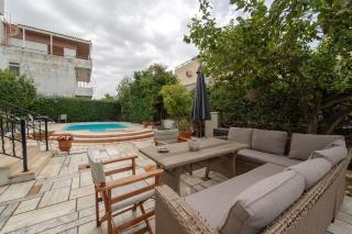 Private Entire Villa in Alimos - Atene - 3
