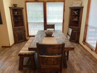 Beautiful Longhorn Lodge at Lake Texoma Gordonville - 4