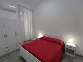 Na' Stanza in Piazza - Naples - 7