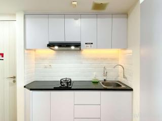 Best Modern Studio at Grand Kamala Lagoon Apartment By Travelio - Bekasi - 0
