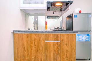 Homey and Modern Look Studio Apartment Atlanta Residences By Travelio - Depok - 6