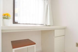 Nice and Simply Look Studio Transpark Cibubur Apartment By Travelio - Depok - 9
