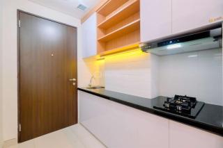 Good and Homey Studio at Transpark Cibubur Apartment By Travelio - 9
