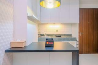 Cozy and Clean 2BR at Transpark Cibubur Apartment By Travelio - 5
