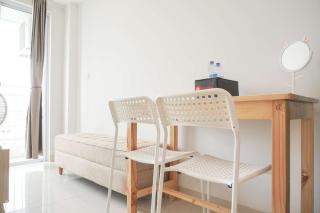 Good and Comfy 1BR (No Kitchen) at Citra Living Apartment By Travelio - 3