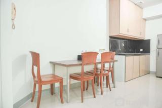 Best Deal and Cozy 2BR Puri Garden Apartment By Travelio - Jakarta - 7