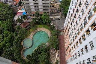 Comfort 1BR at Cervino Village Casablanca Apartment By Travelio - 9