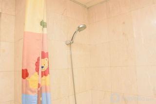 Elegant and Comfort 1BR + Extra Room Apartment at Bellagio Residence By Travelio - Jakarta - 9