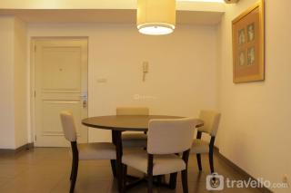 Elegant and Spacious 2BR at Apartment Simprug Park Residences By Travelio - Jakarta - 7