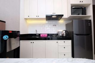 Nice and Strategic 1BR at Ciputra World 2 Apartment By Travelio - 1