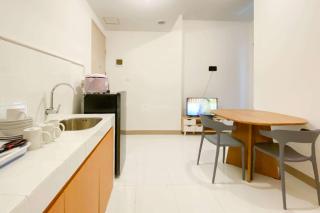 Brand New and Restful 2BR at Tokyo Riverside PIK 2 Apartment By Travelio - Rawalembang - 5