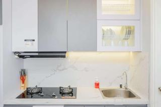 Luxurious and Spacious Apartment 2BR Tuscany Residence BSD By Travelio - 9