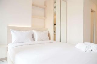 Simply Studio at 18th Floor Tokyo Riverside PIK 2 Apartment By Travelio - 2