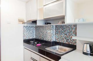 Good and Cozy Stay 2BR Serpong Greenview Apartment By Travelio - Tangerang - 6