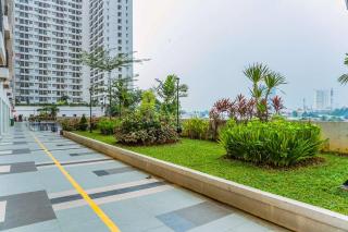 Good Deal and Homey Studio at Margonda Residence 4 Apartment By Travelio - 2
