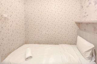 Cozy Living 2BR Green Pramuka City Apartment near Mall By Travelio - 5