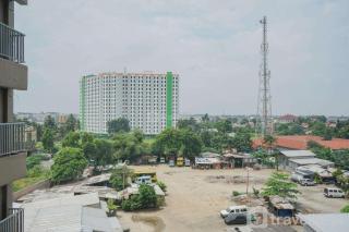 Gaudy Studio at Baileys Apartment by Travelio - Pondokcabe Hilir - 9