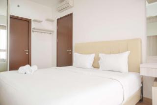 Minimalist and Homey 1BR M-Town Signature Apartment By Travelio - Tangerang - 4