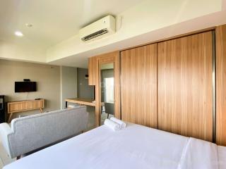 Spacious and Elegant Studio Apartment Mustika Golf Residence By Travelio - Cikarang - 7